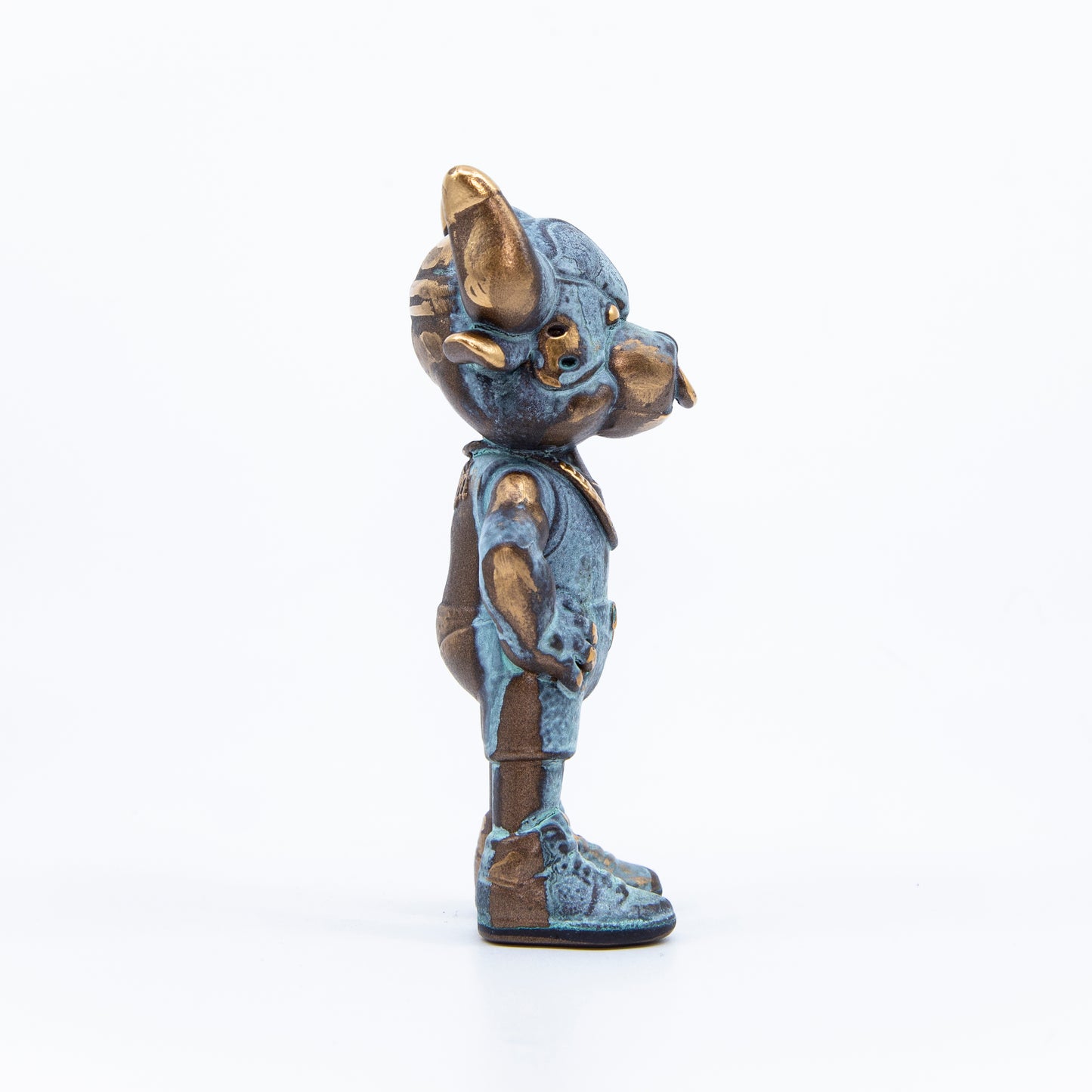 SUNKEN: Bull Headed Figure