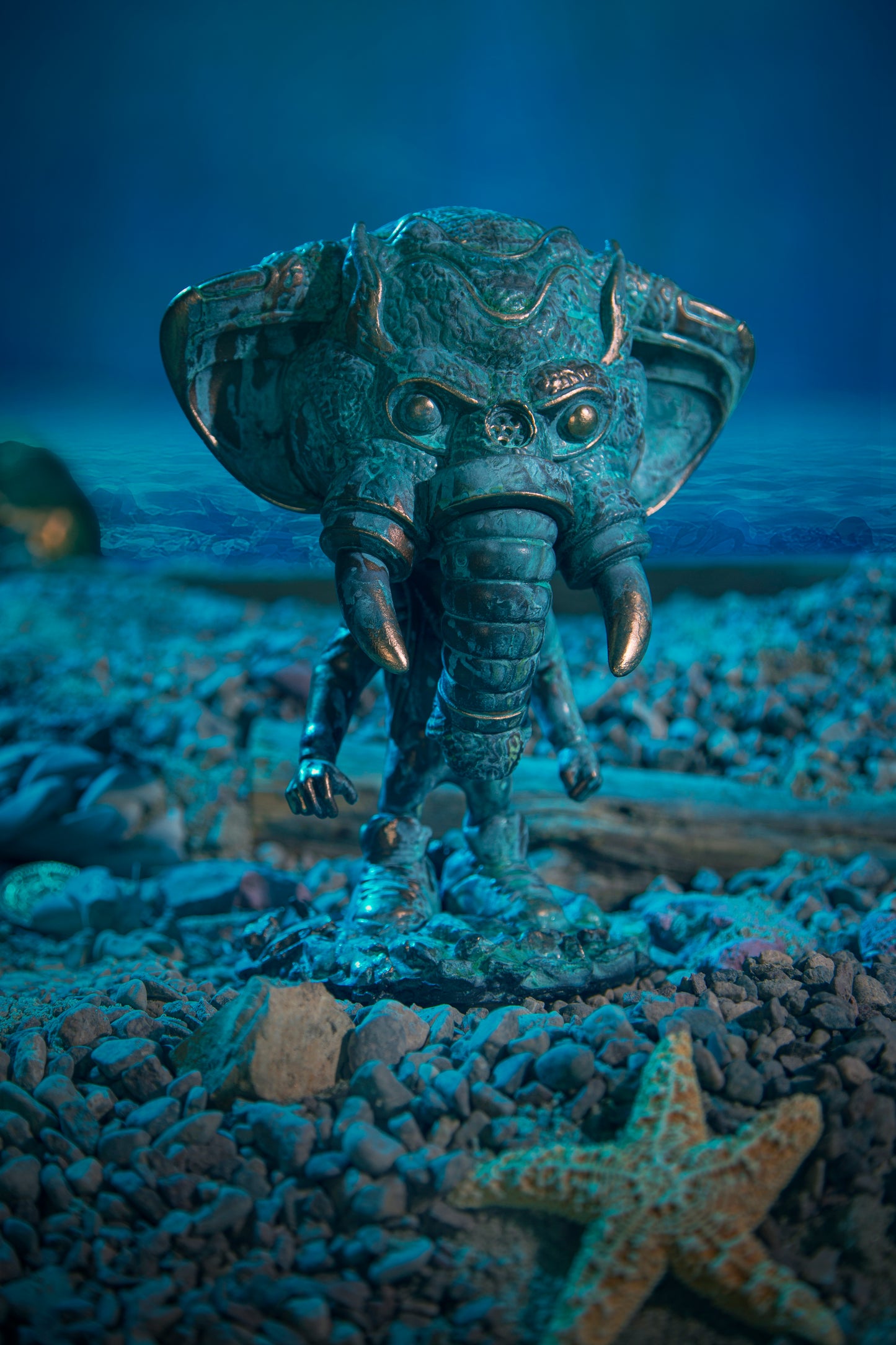 SUNKEN: Hellafant 9" Art Figure