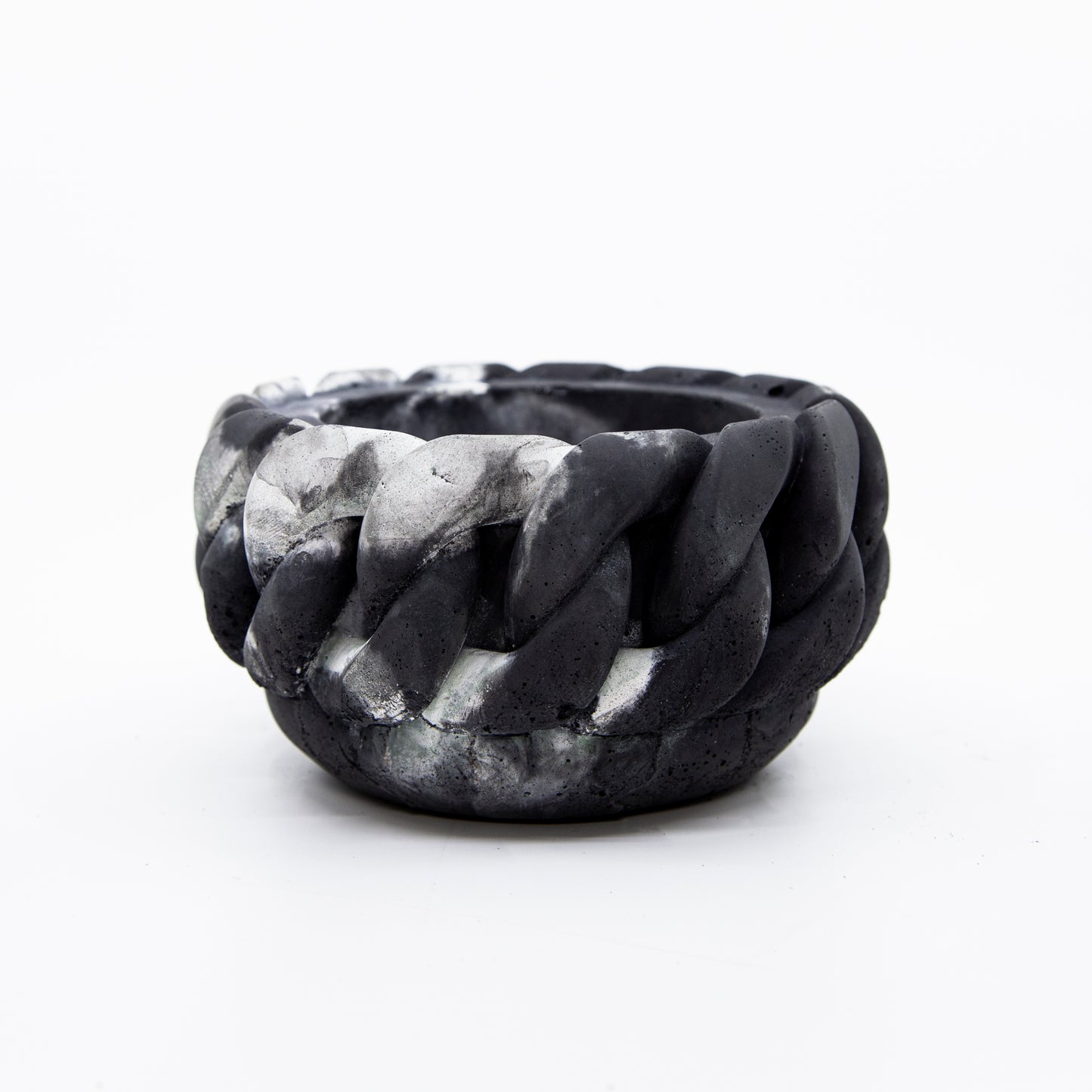 Cuban Link Concrete Planter (Black Marble)