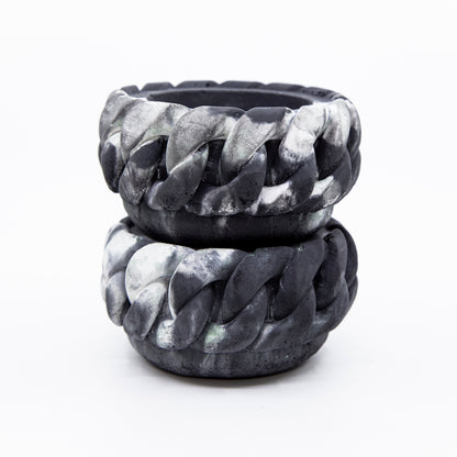 Cuban Link Concrete Planter (Black Marble)